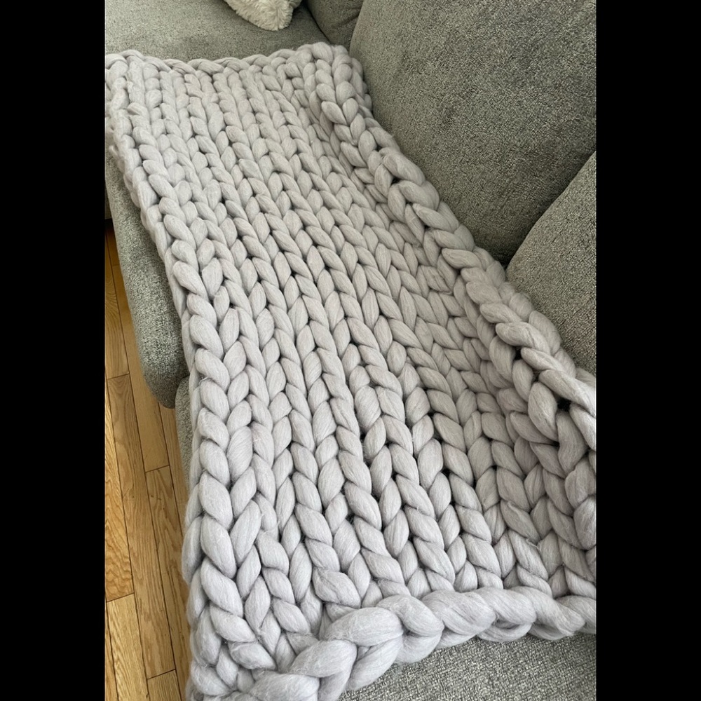 Grey chunky knit throw